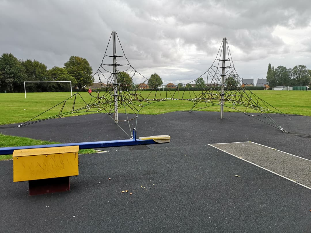 Bassingham Play Park - image 1
